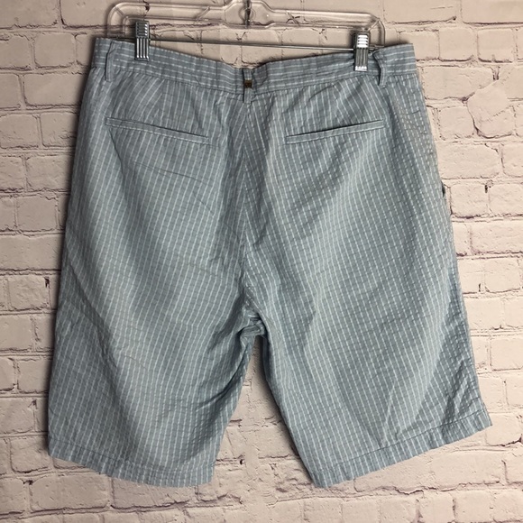 Life Is Good Men's Graph Tee Sz. M and FREE Shorts - Picture 10 of 13